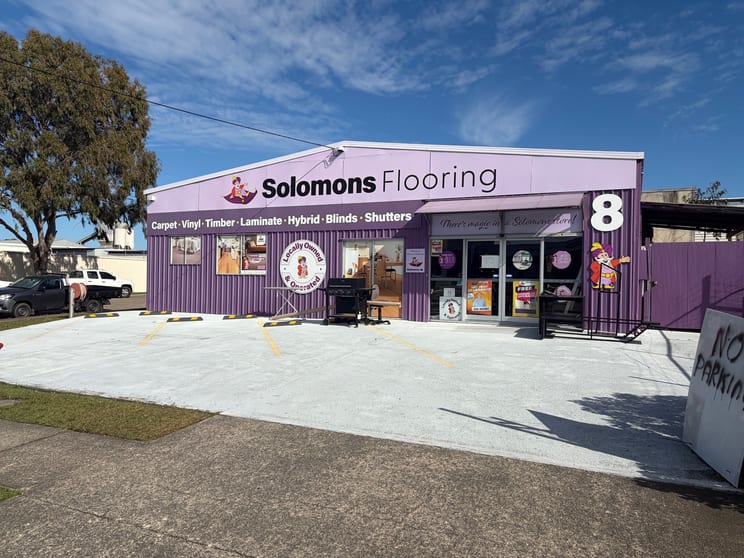 Click to view all images 1/8 Daniel Street Caloundra West QLD 4551 - Image 1
