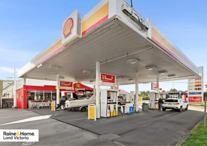 Click to view all images 110-112 HIGH STREET Drysdale VIC 3222 - Image 3