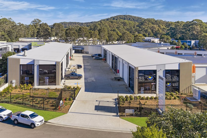 Click to view all images 2 Fleet Close Tuggerah NSW 2259 - Image 1