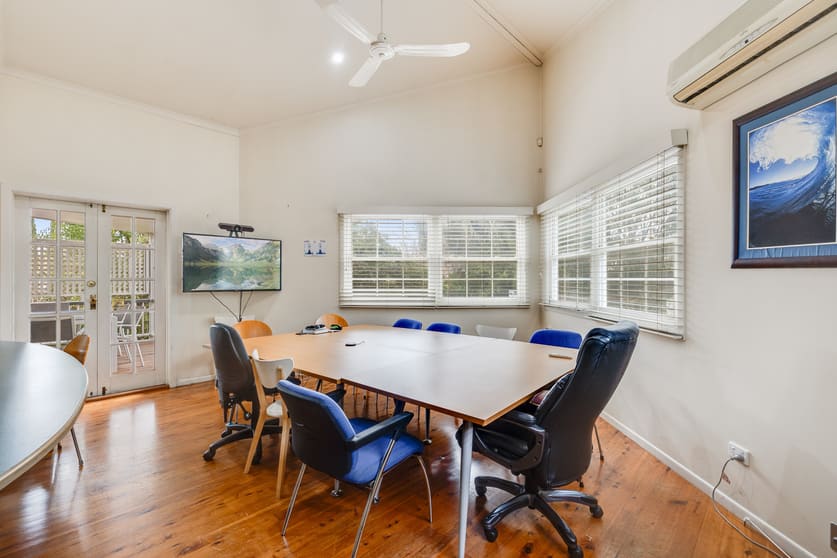 Click to view all images 12 Ipswich Street East Toowoomba QLD 4350 - Image 3