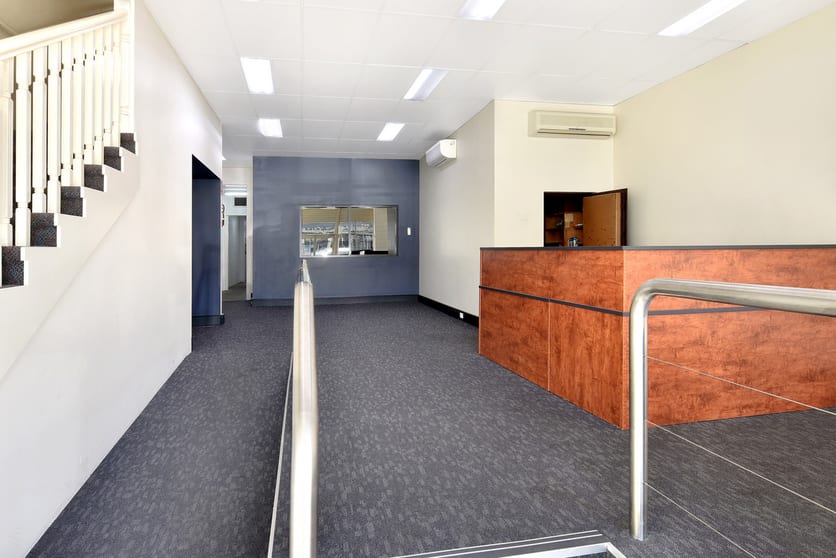 Click to view all images 227 Conadilly Street Gunnedah NSW 2380 - Image 2