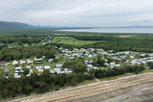 Click to view all images Midge Point QLD 4799 - Image 3
