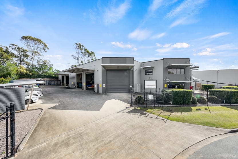 Click to view all images 15 Combarton Street Brendale QLD 4500 - Image 2