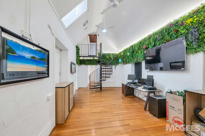 Click to view all images 92 Mount Barker Road Mount Osmond SA 5064 - Image 3