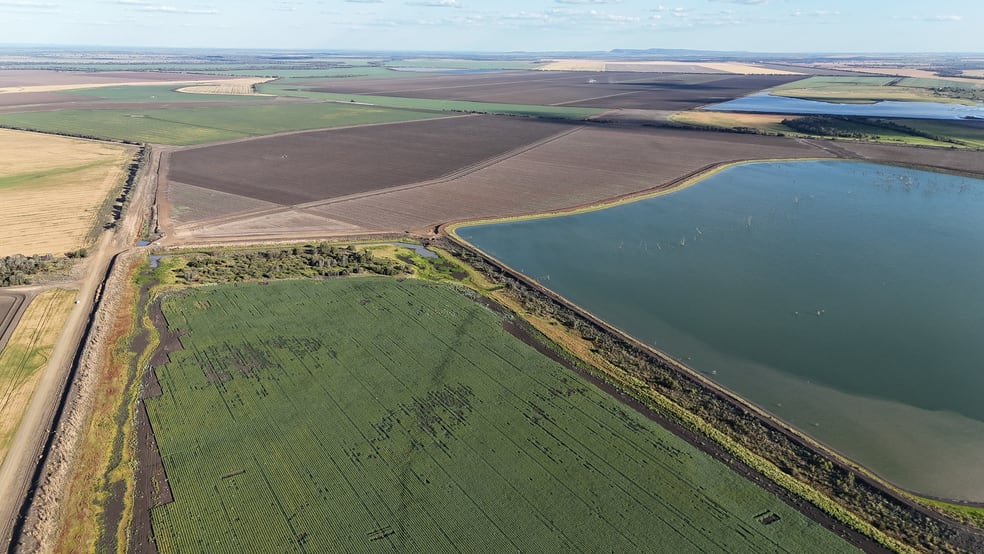 Click to view all images 2527 Comet Downs Road Arcturus QLD 4702 - Image 3