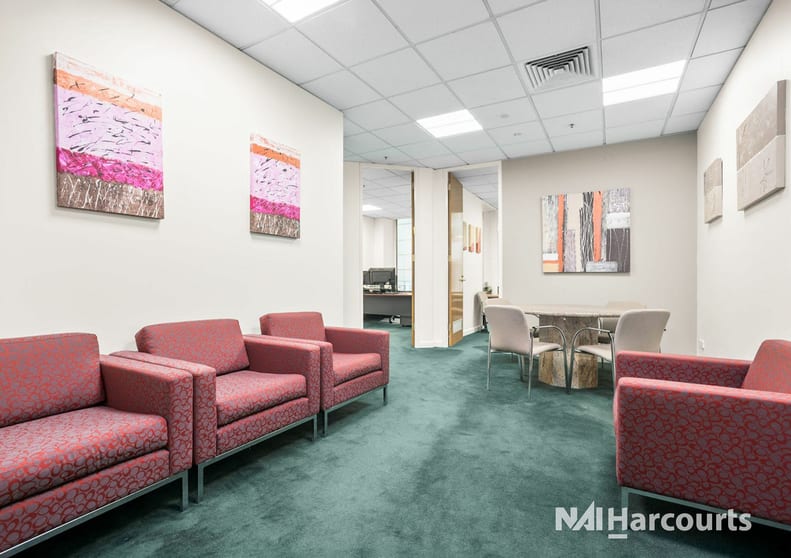Click to view all images 207/370 St Kilda Road Melbourne VIC 3004 - Image 3