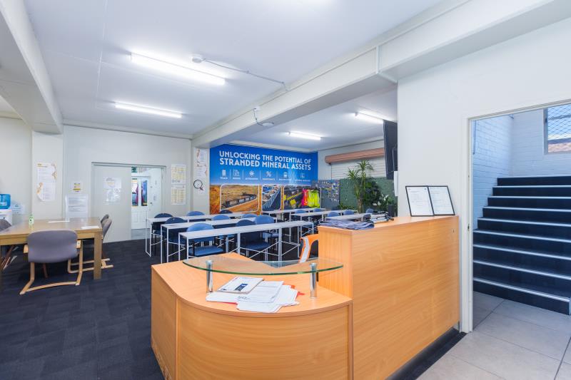 Unit 1/8 Roy Street Welshpool WA 6106 - Image 3