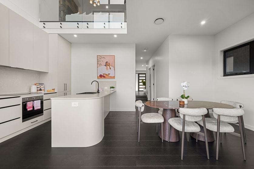 Click to view all images 68 Twynam Street Jindabyne NSW 2627 - Image 4