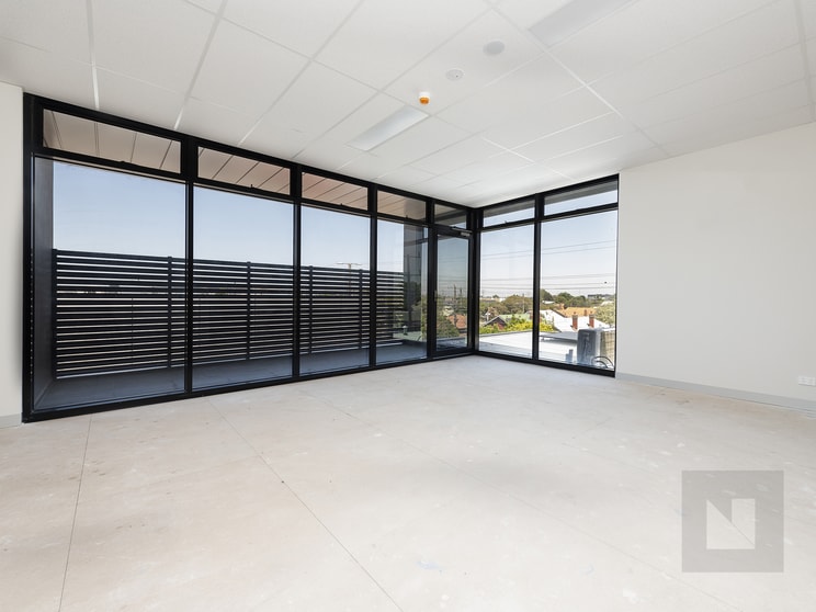 8/213 Hyde Street Yarraville VIC 3013 - Image 3