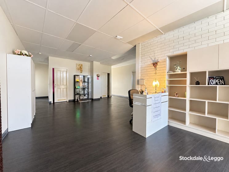 Click to view all images 138A - 140 Echuca Road Mooroopna VIC 3629 - Image 2