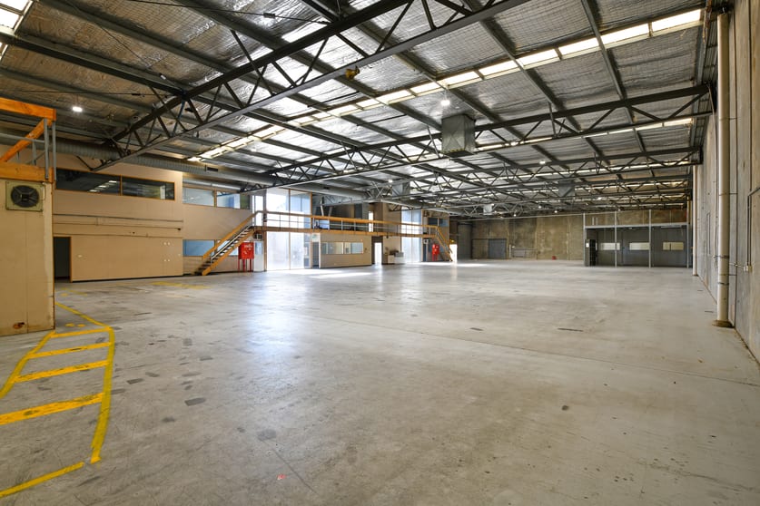 302-304 Boundary Road Braeside VIC 3195 - Image 2