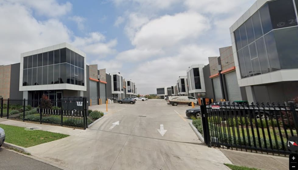 Click to view all images 11/18 Katherine Drive Ravenhall VIC 3023 - Image 1