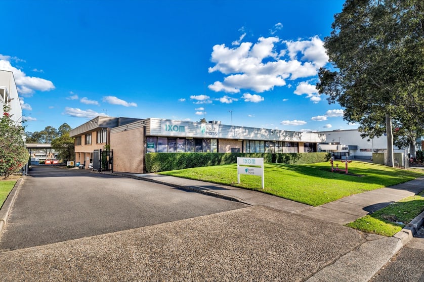 Click to view all images 9 Garling Road Kings Park NSW 2148 - Image 1
