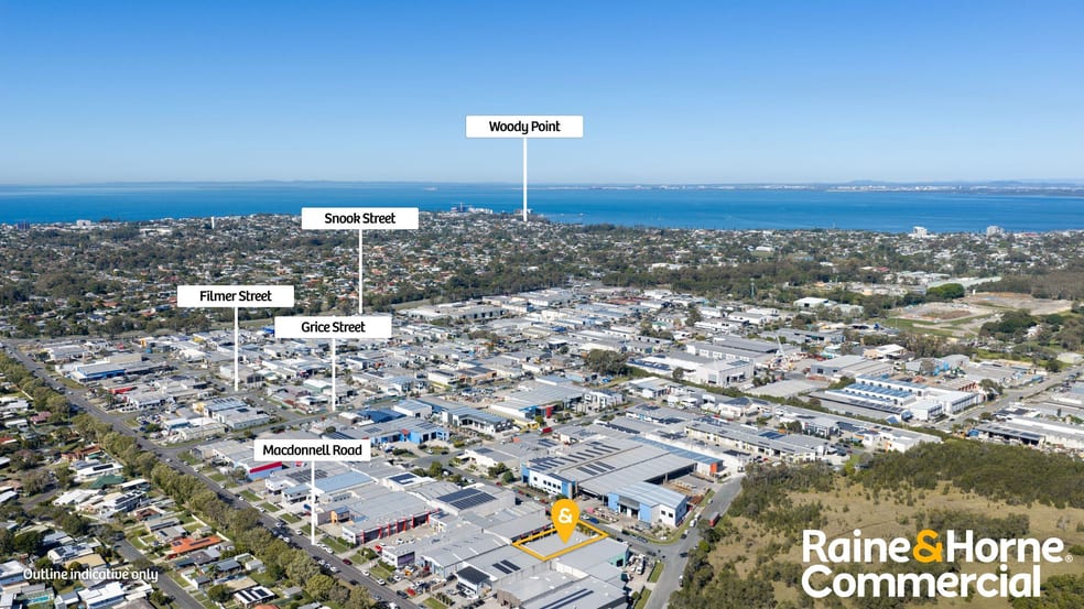 60 Redcliffe Gardens Drive Clontarf QLD 4019 - Image 3