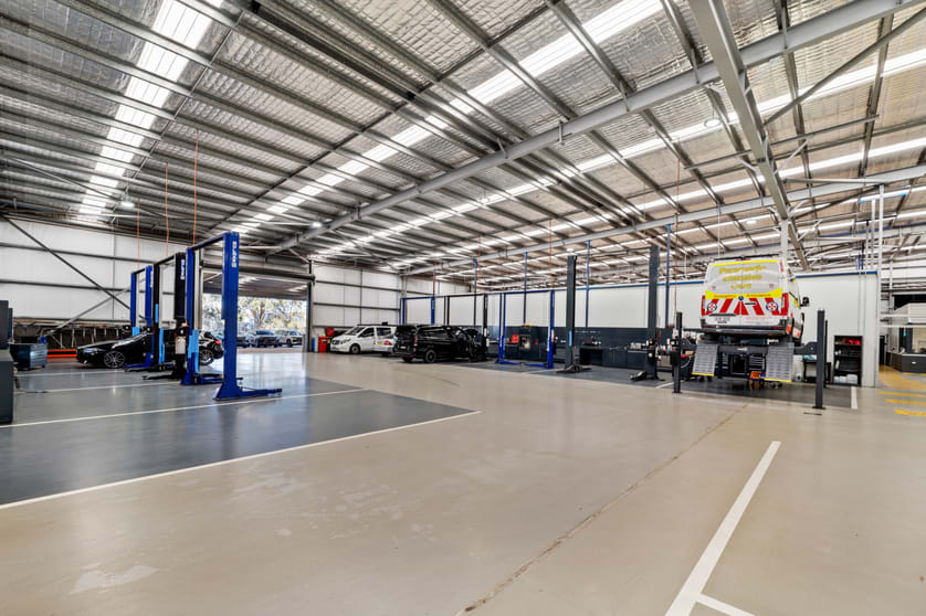 Click to view all images 29 Brumby Street Seven Hills NSW 2147 - Image 5