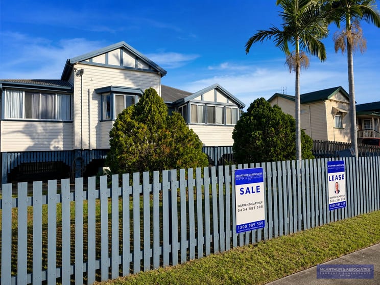 Click to view all images Gladstone Central QLD 4680 - Image 2