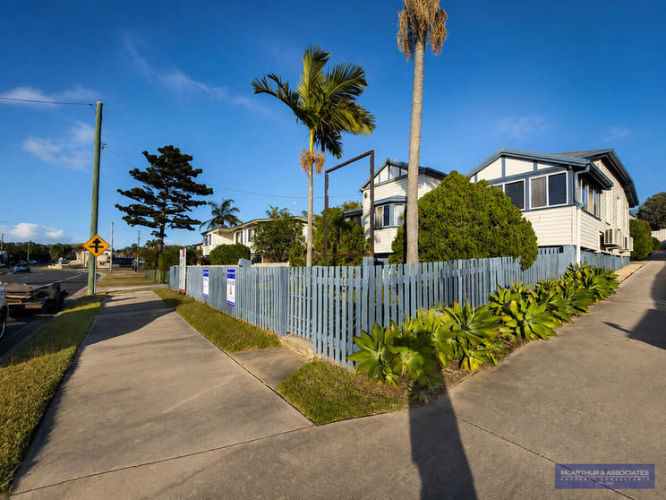 Click to view all images Gladstone Central QLD 4680 - Image 3