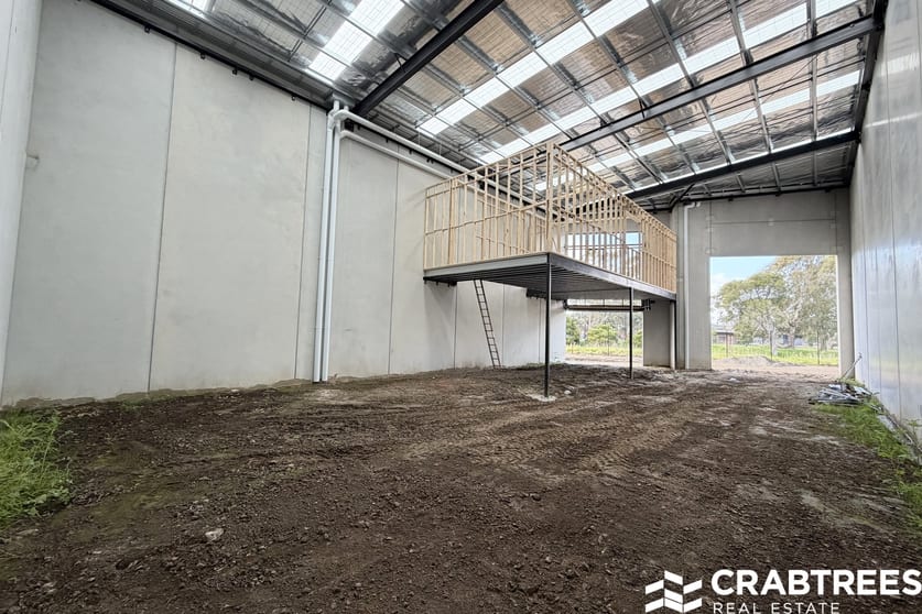 Click to view all images 8-12 Mary Street Springvale VIC 3171 - Image 4