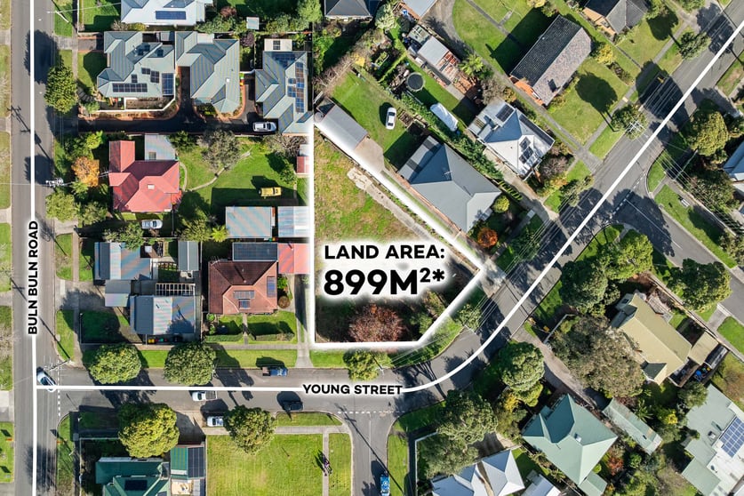 2 Young Street Drouin VIC 3818 - Image 2