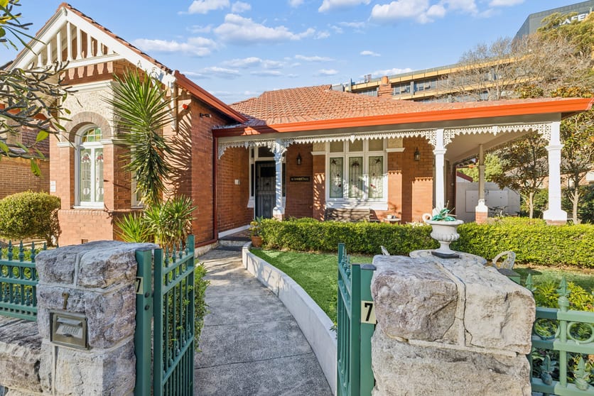 Click to view all images 7 Darley Road Randwick NSW 2031 - Image 3