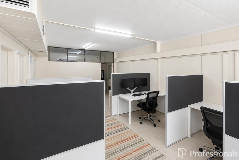 Click to view all images 18 & 19/21-25 Lake Street Cairns City QLD 4870 - Image 1