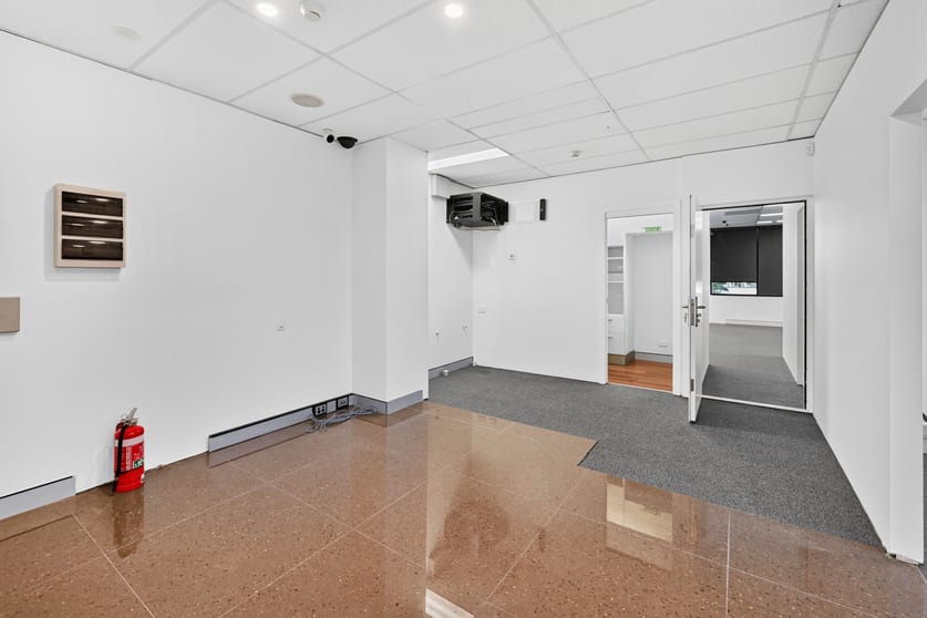 Click to view all images 207/58-60 Manila Street Beenleigh QLD 4207 - Image 4