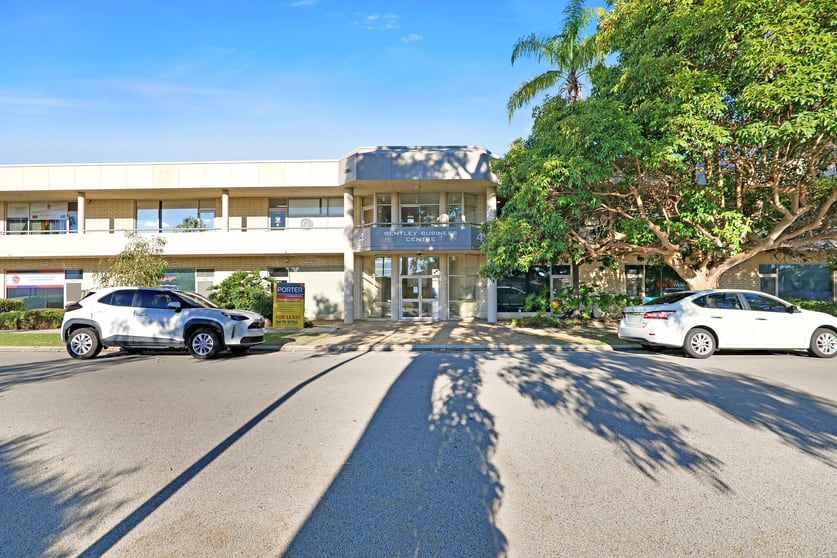 Click to view all images 10/4-8 Queen Street Bentley WA 6102 - Image 1