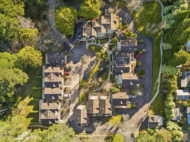 Click to view all images 67-77 Wilson Street Wentworth Falls NSW 2782 - Image 3