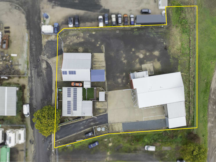 2/50 Saleyards Road Benalla VIC 3672 - Image 3