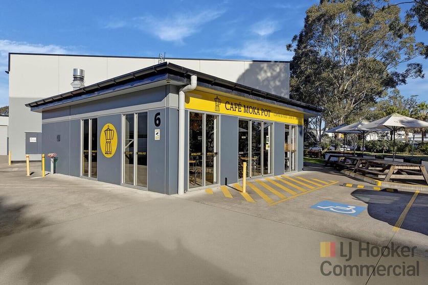 Click to view all images 6/12 Reliance Drive Tuggerah NSW 2259 - Image 3