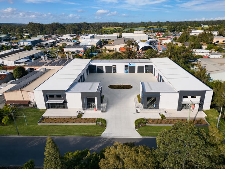 Click to view all images Units 2 & 4/107 Gavenlock Road Tuggerah NSW 2259 - Image 1