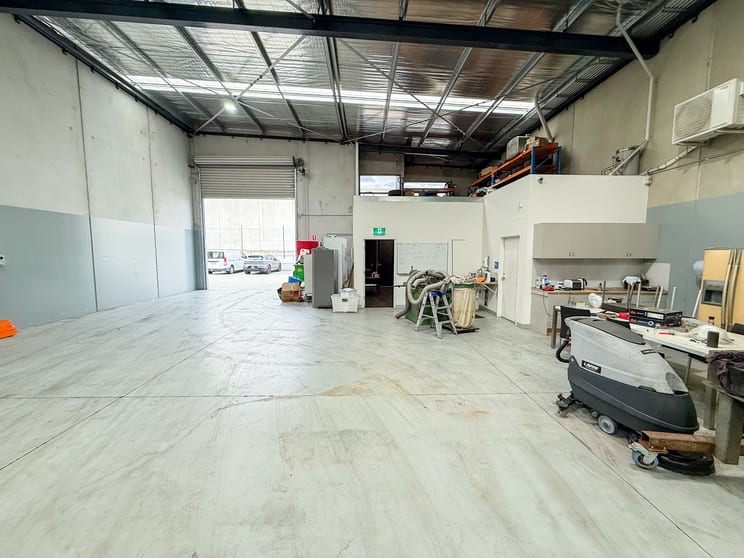 Click to view all images 14/116 Abbott Road Hallam VIC 3803 - Image 3