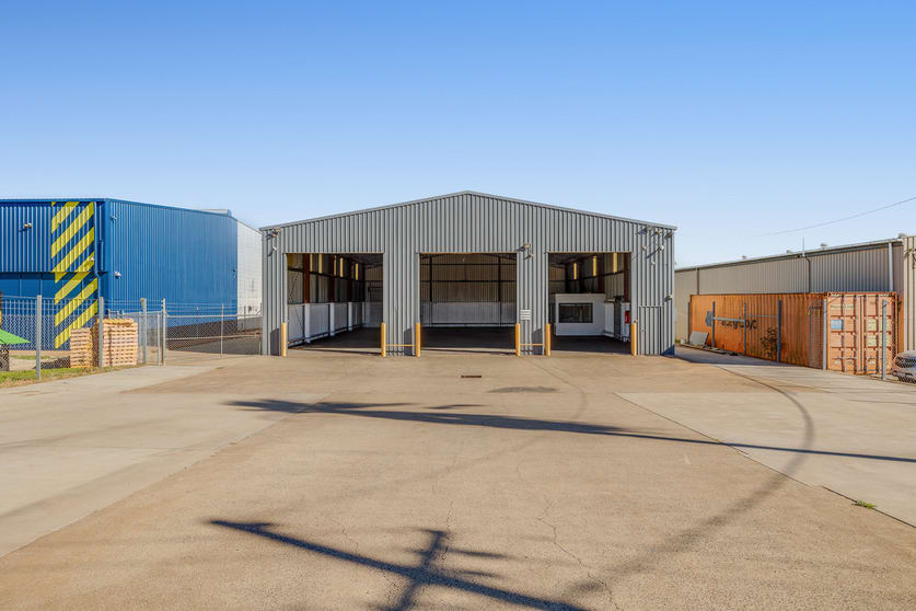 7 Barrabool Court Wilsonton QLD 4350 - Image 2