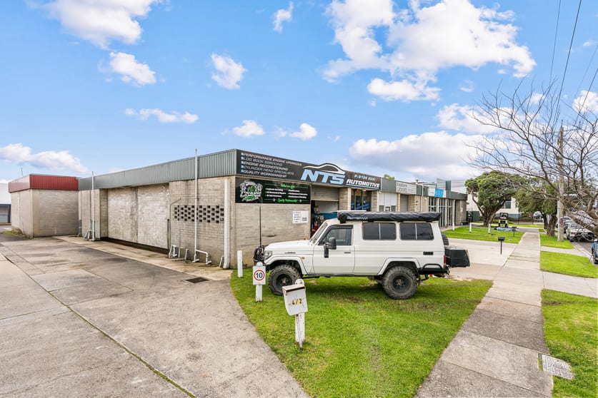 3/2 Clare Street Bayswater VIC 3153 - Image 2
