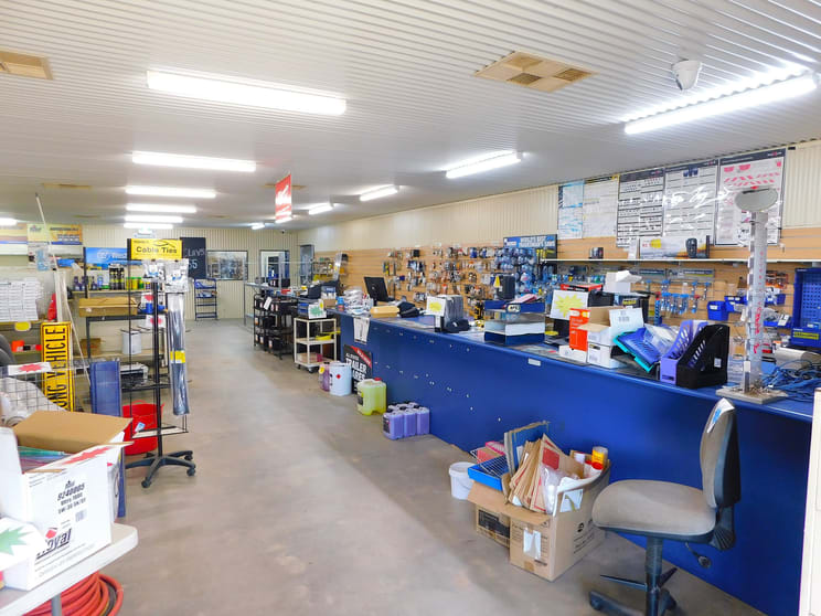 70 Galatea Street Charleville QLD 4470 - Image 2