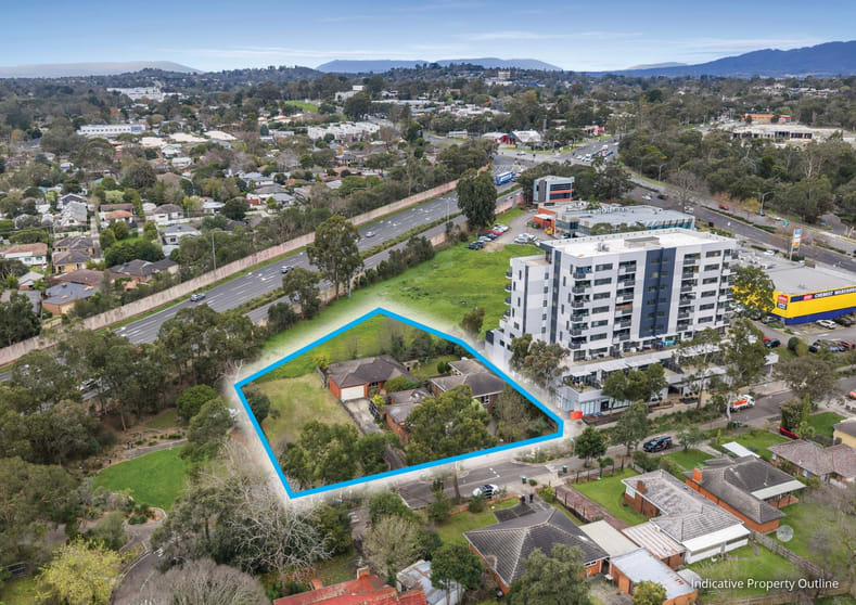 Click to view all images 12-16 Larissa Avenue Ringwood VIC 3134 - Image 3