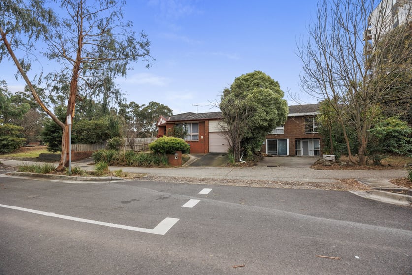 Click to view all images 12-16 Larissa Avenue Ringwood VIC 3134 - Image 5