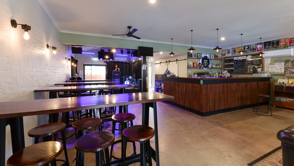 Click to view all images 106 Hampton Street Bridgetown WA 6255 - Image 2