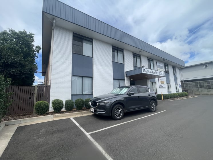 Click to view all images Suite 2/256 Margaret Street Toowoomba City QLD 4350 - Image 1