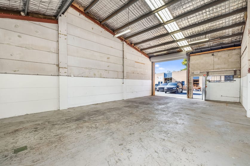 C11/1 Campbell Parade Manly Vale NSW 2093 - Image 3