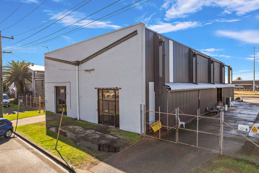 Click to view all images 32 Darling Street Carrington NSW 2294 - Image 1