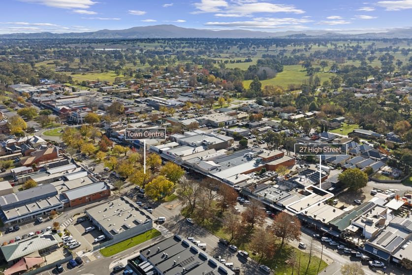 Click to view all images 27 High Street Mansfield VIC 3722 - Image 2