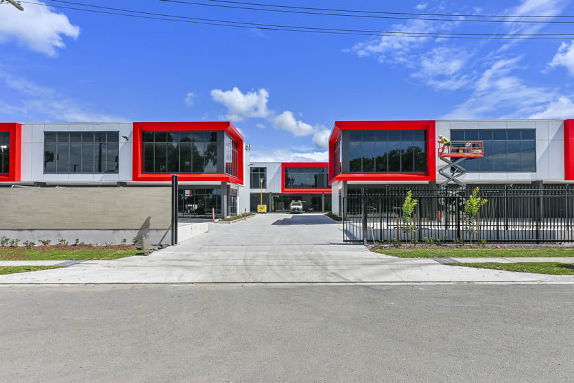 Click to view all images 225 & 226/1307 Kingsford Smith Drive Pinkenba QLD 4008 - Image 1