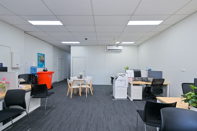Click to view all images 25/40-45 Meares Avenue Kwinana Town Centre WA 6167 - Image 3