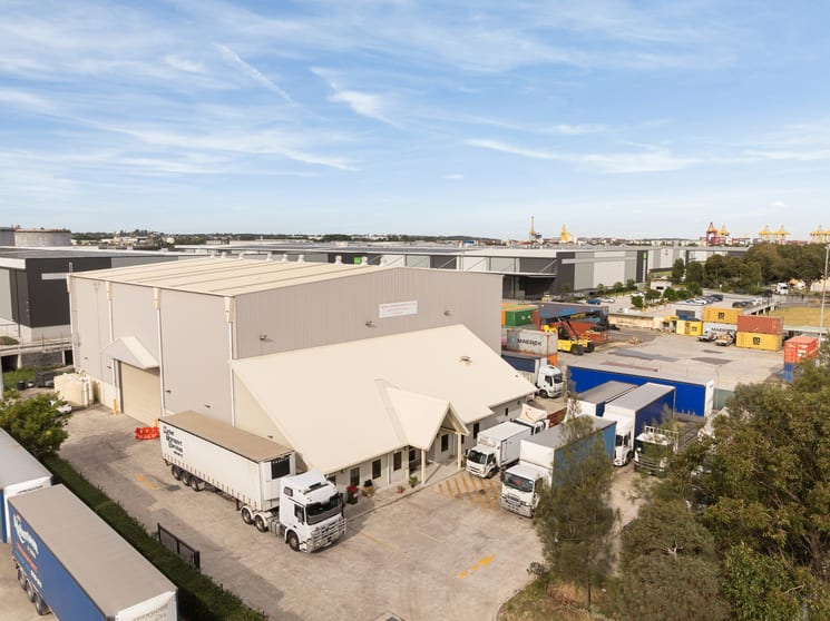 Click to view all images 5 Coal Pier Road Banksmeadow NSW 2019 - Image 1