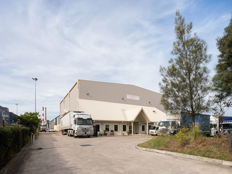 Click to view all images 5 Coal Pier Road Banksmeadow NSW 2019 - Image 2