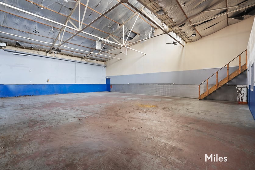 Click to view all images 3/11 Mary Street Blackburn VIC 3130 - Image 3