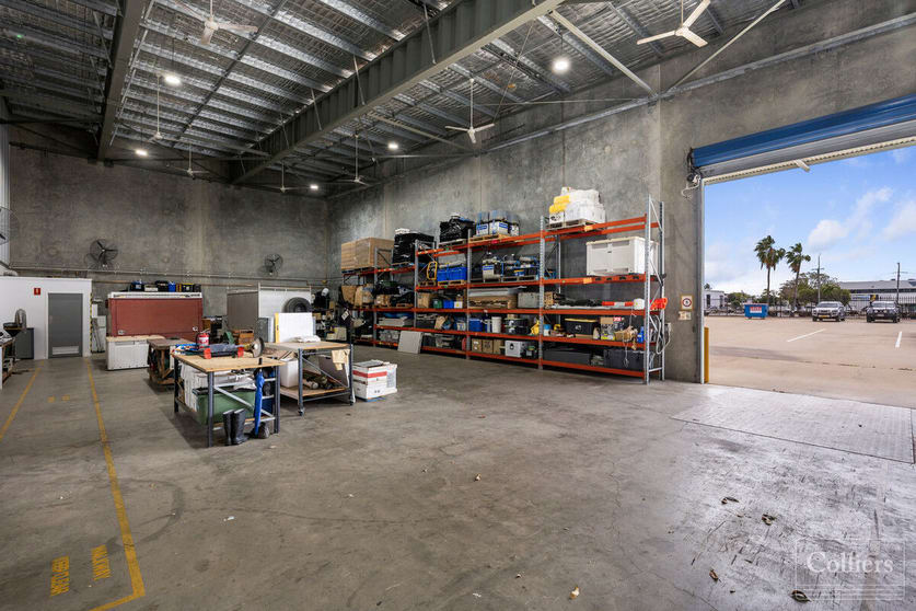 Click to view all images 31-33 Corporate Crescent Garbutt QLD 4814 - Image 4