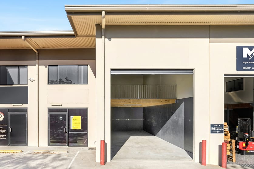 Click to view all images 3/23-25 Skyreach Street Caboolture QLD 4510 - Image 1