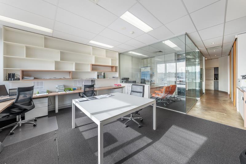Click to view all images 307/91 Murphy Street Richmond VIC 3121 - Image 3